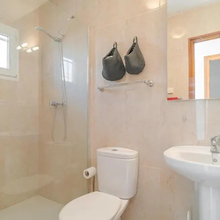 2 Bedroom Stunning In Mijas Costa Holiday home