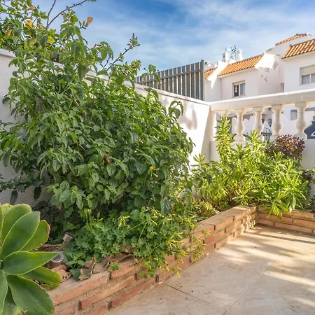 Holiday home 2 Bedroom Stunning In Mijas Costa