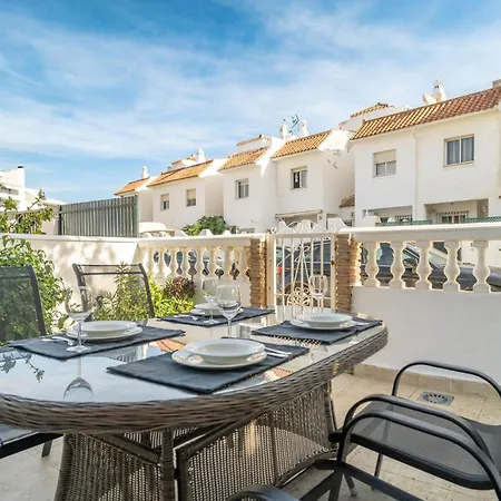 Holiday home 2 Bedroom Stunning In Mijas Costa Fuengirola
